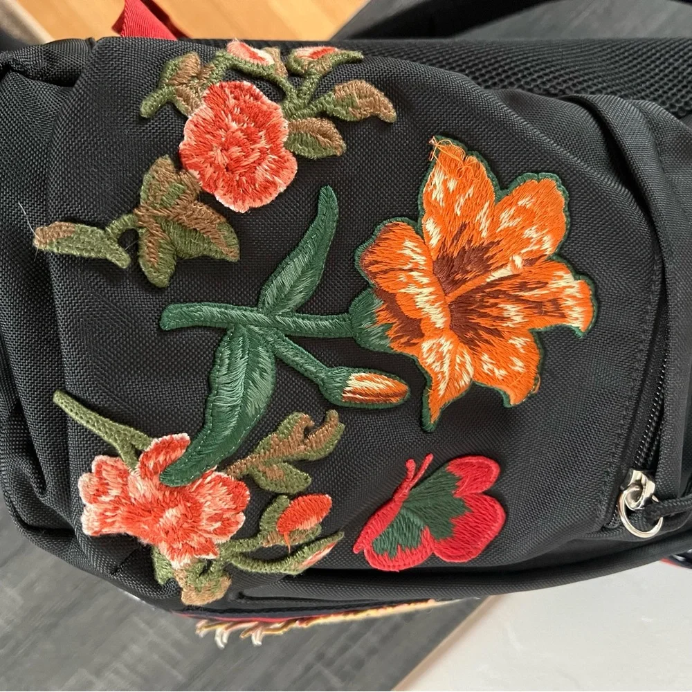 Gucci L'Aveugle Par Amour Embroidered Tech Pack Backpack - Picture 8 of 13